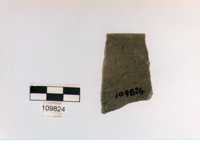 scodella ad orlo rientrante, scodelle tipo 16, Grotta Sant'Angelo (età del bronzo)