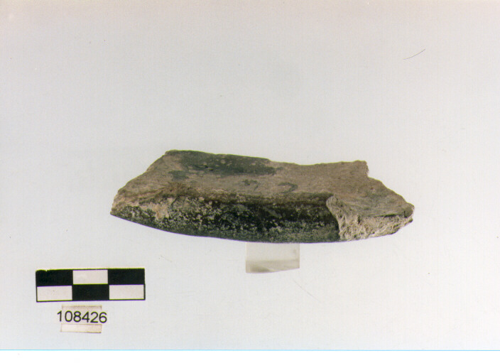 scodella a profilo angolare parete breve convessa, scodelle, tipo 21B, Grotta Sant'Angelo (età del bronzo)