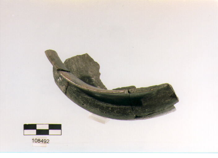 ciotola a corpo arrotondato, ciotole, tipo 2, Grotta Sant'Angelo (età del bronzo)