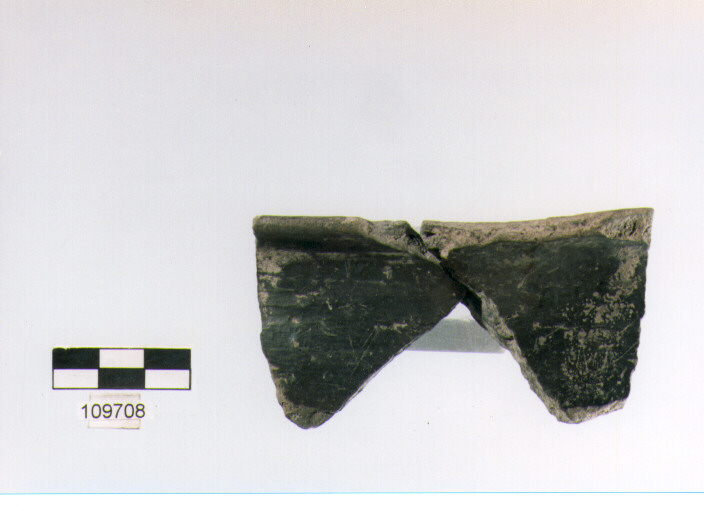 ciotola a corpo arrotondato, ciotole, tipo 5, Grotta Sant'Angelo (età del bronzo)