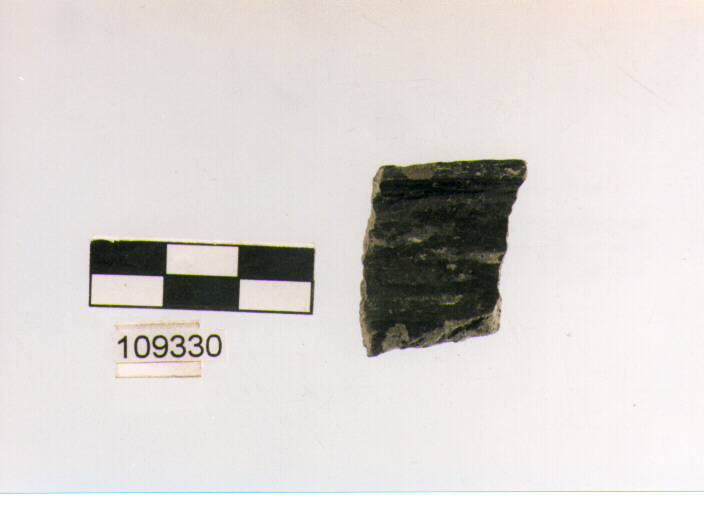 ciotola a corpo arrotondato, ciotole, tipo 8, Grotta Sant'Angelo (età del bronzo)