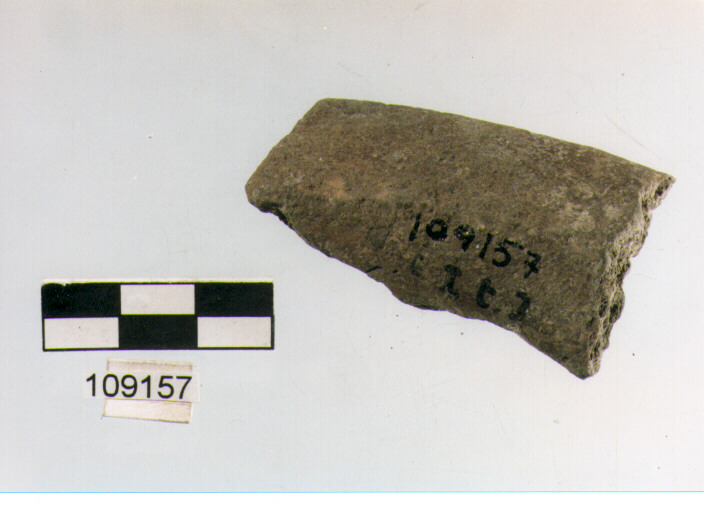 vaso a collo distinto, vasi a collo, tipo 1B, Grotta Sant'Angelo (età del bronzo)