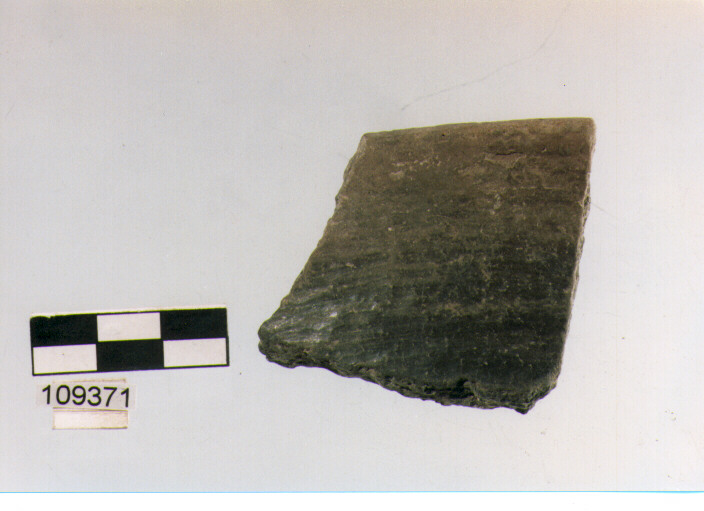 vaso a collo imbutiforme, vasi a collo, tipo 5, Grotta Sant'Angelo (età del bronzo)