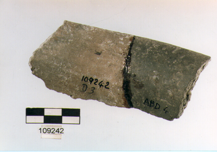 vaso a collo distinto, vasi a collo, tipo 11C, Grotta Sant'Angelo (età del bronzo)