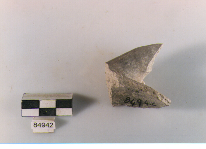 ansa a maniglia, anse a maniglia,Archi (BF/ prima età del Ferro)