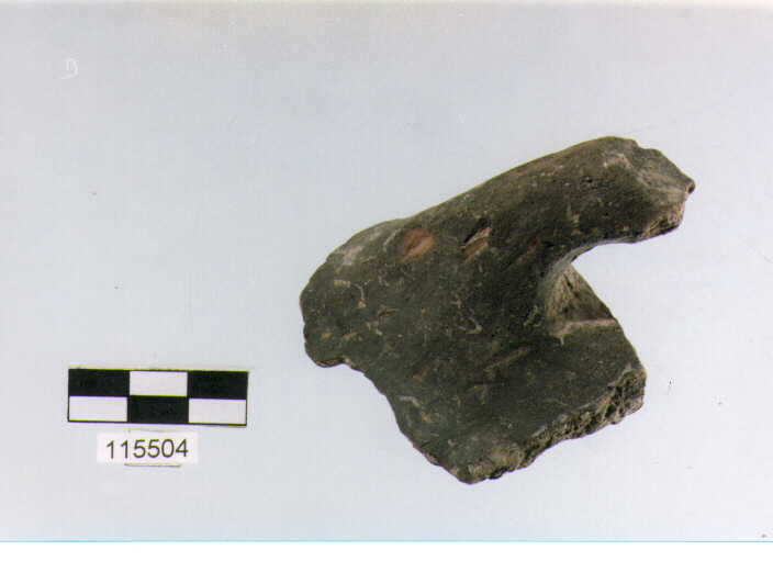 ansa a maniglia, anse a maniglia, tipo 9, La Fortellezza (Prima età del ferro)