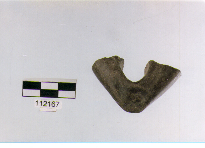 ansa a maniglia, anse tipo 5, La Fortellezza (Prima età del ferro)