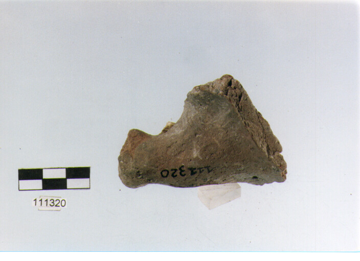 ansa a maniglia, anse a maniglia, tipo 1A, La Fortellezza (Prima età del ferro)