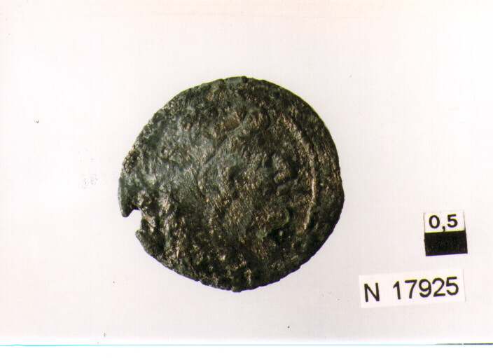 R/ testa di Giove a destra, dietro segno del valore; V/ prua a destra, sotto iscrizione (moneta, semisse) (sec. III a.C)