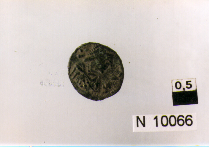 R/ stemma; V/ figura del santo (moneta, quattrino) (secc. XV/ XVI d.C)