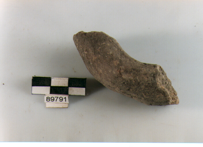 ansa a maniglia, anse a maniglia, Archi (BF/ prima età del Ferro)