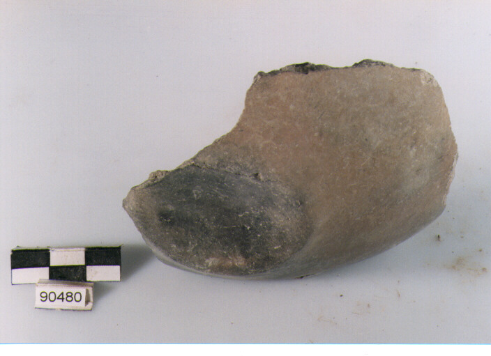 fondo concavo, fondi tipo 2, Archi (BF/ prima età del Ferro)