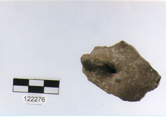 ansa a nastro, anse verticali, tipo 11, La Fortellezza (Prima età del ferro)