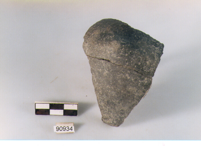 parete, pareti, Archi (BF/ prima età del Ferro)