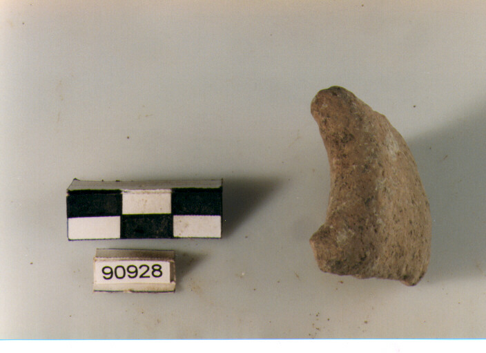 ansa verticale a nastro, anse a nastro, tipo1, varietà A, Archi (BF/ prima età del Ferro)