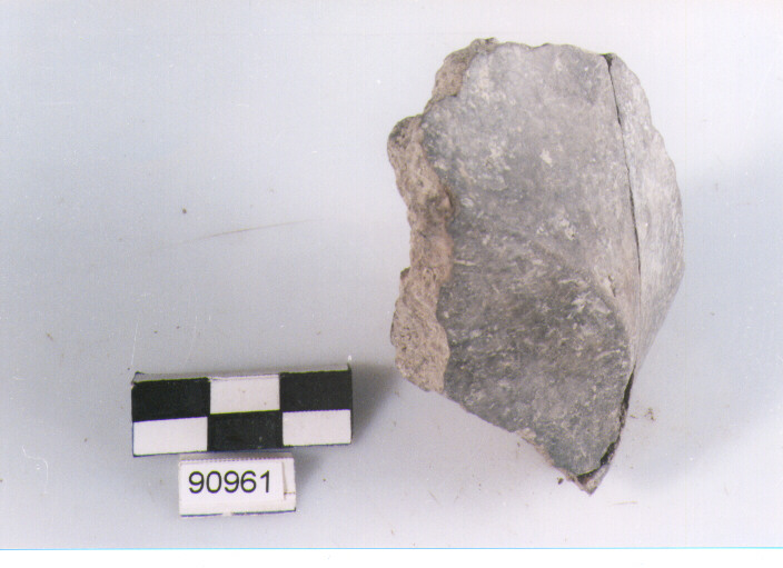 Fondi, fondi, tipo 1, Archi (BF/ prima età del Ferro)