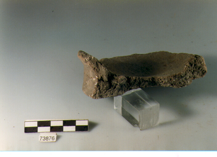 fondo, tipo E5 Ripoli - neolitico finale- Ripoli III (IV MILLENNIO a.C)