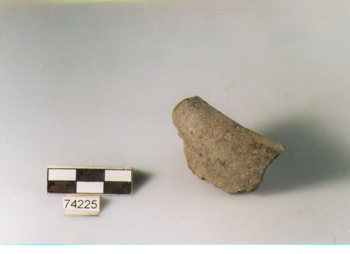 orlo, tipo E12 Ripoli - neolitico finale-Ripoli I (IV MILLENNIO a.C)