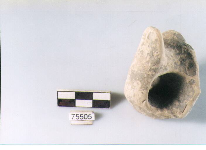 ansa ad anello, tipo A4d Ripoli - neolitico finale-Ripoli I (IV MILLENNIO a.C)