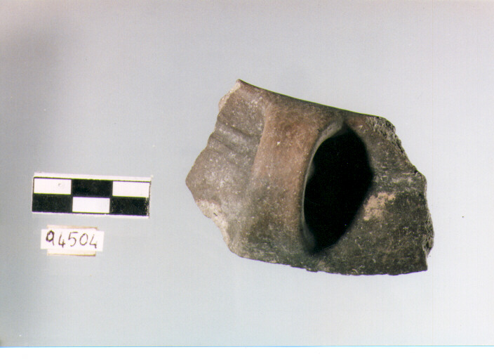 anforetta, anforette o brocchette tipo 7, Archi (BF/ prima età del Ferro)