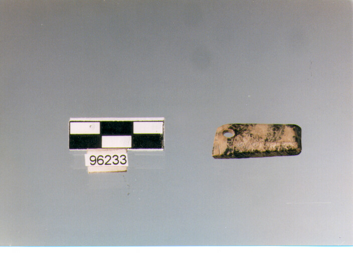 piastrina, elementi di ornamento, Archi (BF/ prima età del Ferro)