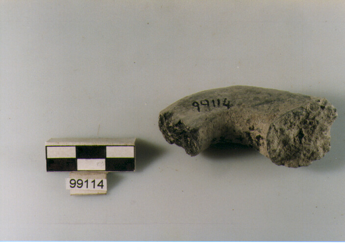 ansa a maniglia, anse a maniglia, Archi (BF/ prima età del Ferro)