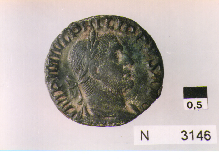 R: busto drappeggiato di Filippo I laureato a destra/ V: alce in movimento a sinistra (moneta, asse) (sec. III d.C)