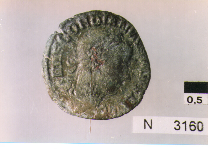 R: busto drappeggiato di Gordiano laureato a destra/ V: non id (moneta, asse) (sec. III d.C)