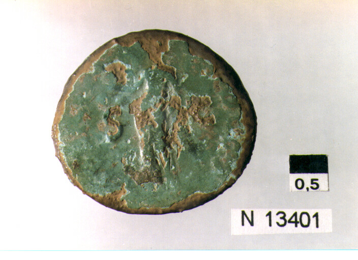 R: testa nuda di Galba a destra/V: Libertas stante,con il pileo nella manodestra e una verga nella sinistra; S C ai lati (moneta, asse) (sec. I d.C)