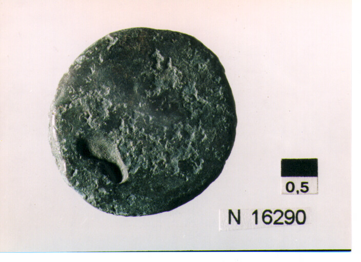 R/ illeggibile; V/ prua di nave a destra (moneta, semisse) (sec. III a.C)