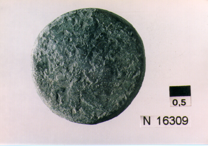 R/ testa di Giove laureato a destra dietro segno del valore; V/ prua di nave a destra sopra segno del valore, sotto iscrizione (moneta, semisse) (sec. III a.C)