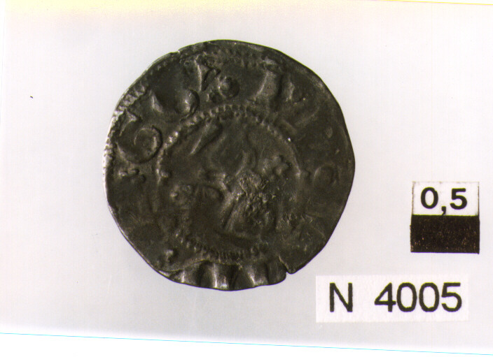 R/ busto di fronte mitrato, co piviale e fibbia a rosetta; V/ nel campo lettere a croce attorno a globetto (moneta, bolognino) (sec. XIV d.C)