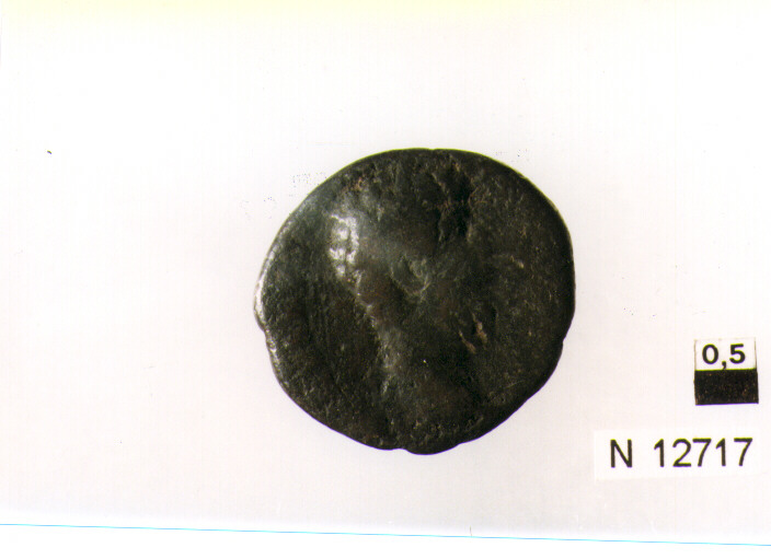 R/ testa a destra di Marco Aurelio(?); V/ non identificato(?) (moneta, asse) (sec. II d.C)