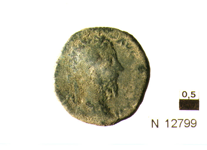 R/ testa laureata di Marco Aurelio a destra; V/ Aequitas stante a sinistra con bilancia e cornucopia (moneta, asse) (sec. II d.C)