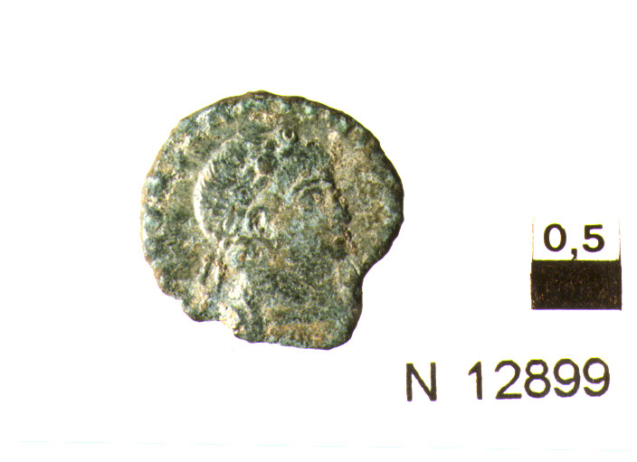 R/ busto di imperatore diademato a destra; V/ Marte stante a destra con scudo e lancia (moneta, follis) (sec. IV d.C)