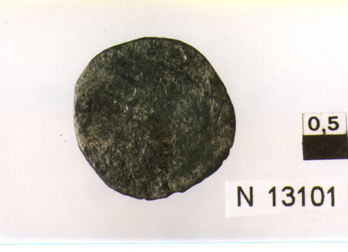 R/ testa radiata a destra; V/ cavallo gradiente verso destra con la zampadestra sollevata, sopra rosetta (moneta, cavallo) (sec. XV d.C)