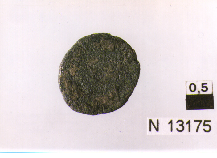illeggibile (moneta, follis) (sec. IV d.C)