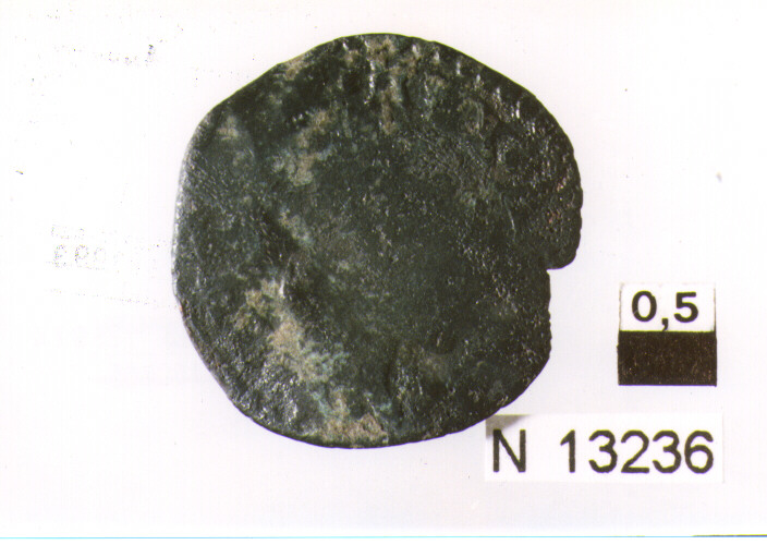 R/ testa a destra; V/ corona reale (moneta, due cavalli) (sec. XVI d.C)