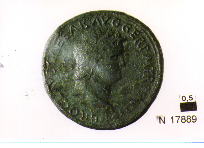 testa di Nerone laureato a destra; V/ Nerone in abiti militari cavalca verso destra; accanto a lui un altro cavaliere (Decursio a destra) (moneta, sesterzio) (sec. I d.C)