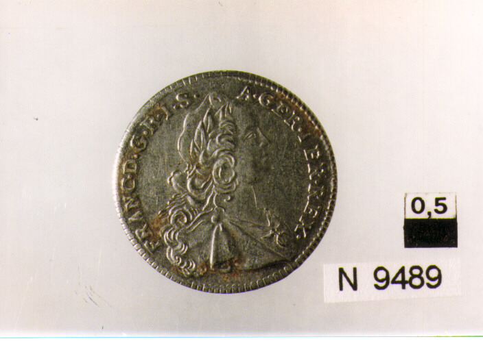 R/ busto a destra laureato e con le insegne del toson d'oro; V/ Aquila bicipite con le teste nimbate (moneta, unghero) (sec. XVIII d.C)