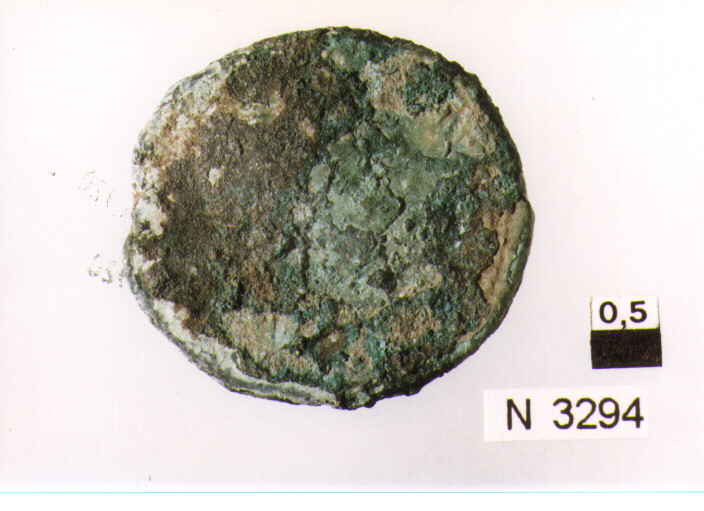 R/ busto di imperatore non id. a destra; V/ Spes(?) a sinistra con scettro (moneta, asse) (secc. I/ II d.C)