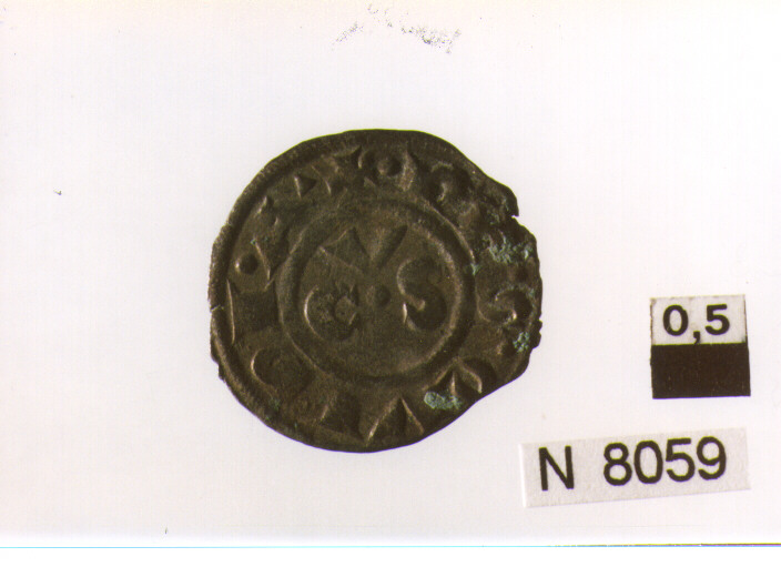 R/ croce patente; V/ tre lettere nel campo intorno a globetto (moneta, denaro) (sec. XIII d.C)