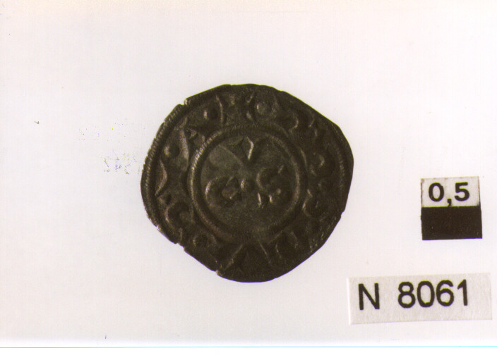 R/ croce patente; V/ tre lettre intorno a globetto (moneta, denaro) (sec. XIII d.C)