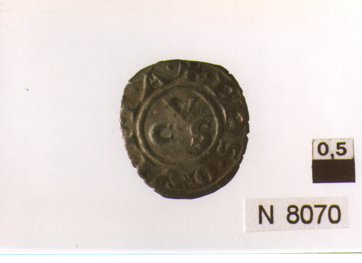 R/ croce patente; V/ tre lettere nel campo intorno a globetto (moneta, denaro) (sec. XIII d.C)