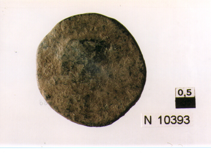 R/ testa di Augusto a destra; V/ iscrizione nel campo (moneta, asse) (secc. I a.C./ I d.C)