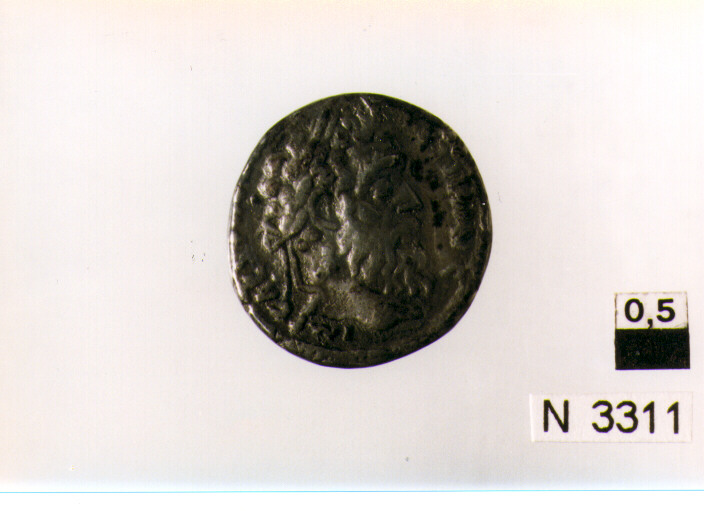 R/ testa laureata di Pertinace a destra; V/ Ops seduta as insitra tiene due spighe (denario) (sec. II d.C)