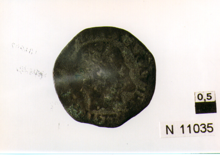 R/ testa con corona radiata volta a destra; V/ croce di Gerusalemme accantonata da quattro crocette simili (moneta, tre cavalli) (sec. XVI d.C)