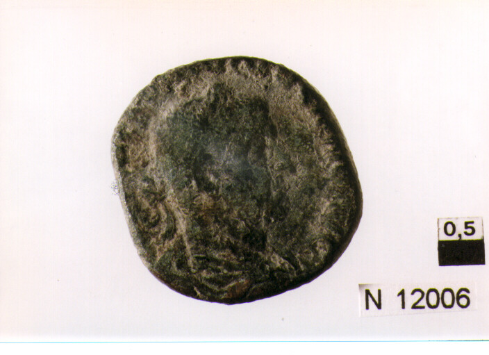 R/ busto drappegiato di Filippo I(?) a destra; V/ figura femminile drappeggiata a sinistra (moneta, sesterzio) (sec. III a.C)