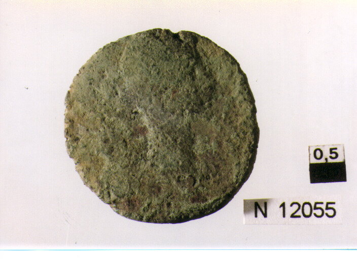 R/ testa nuda di Augusto a destra; V/ iscrizione nel campo (moneta, asse) (sec. I a.C)