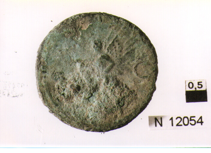 R/ testa laureata di Nerone a sinistra; V/ Vittoria (con globo?) vola verso sinistra (moneta, asse) (sec. I d.C)